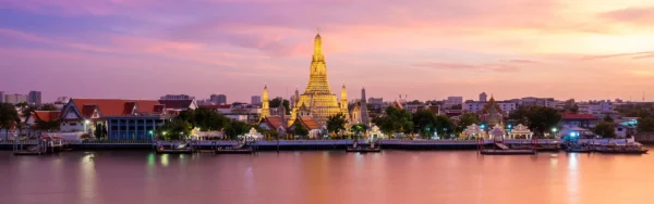 Wat Arun Temple at twilight in Bangkok, Thailand